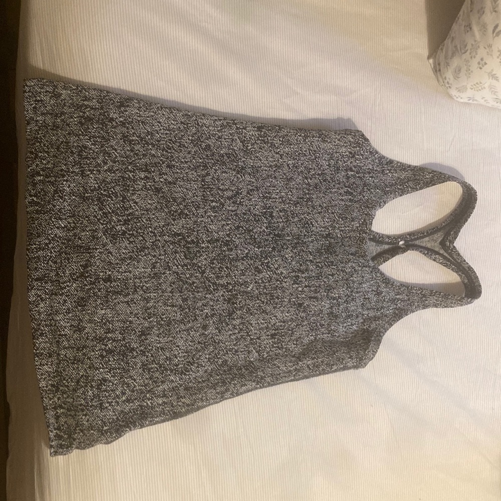 Lulu lemon fitted tank